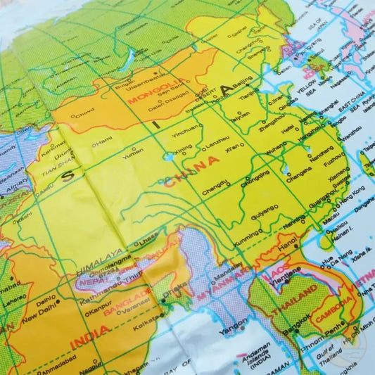 ballon de plage globe terrestre zoom