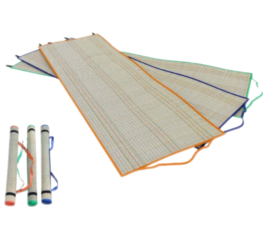 tapis de plage paille ouvert ferme