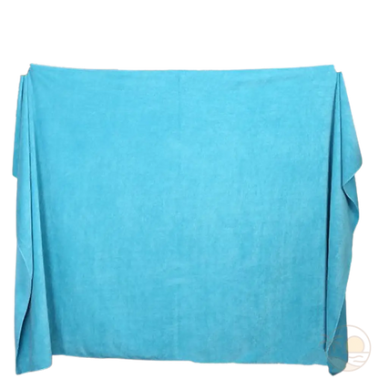 grande serviette de plage bleue