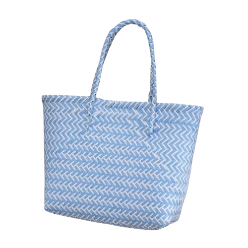 panier de plage en plastique bleu