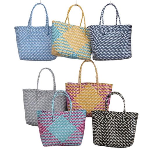 paniers de plage en plastique bleu jaune rose noir