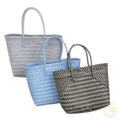 paniers de plage en plastique gris bleu noir