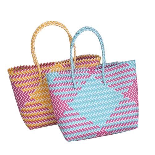 paniers de plage en plastique jaune rose bleu