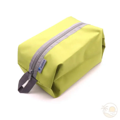 pochette plage vert