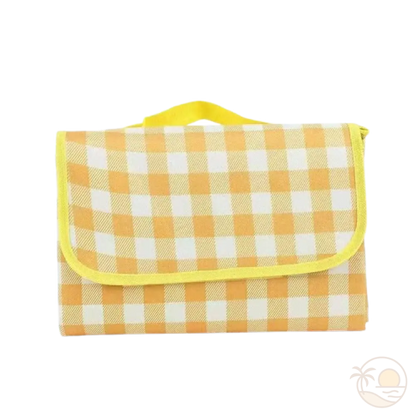 tapis de plage jaune plie